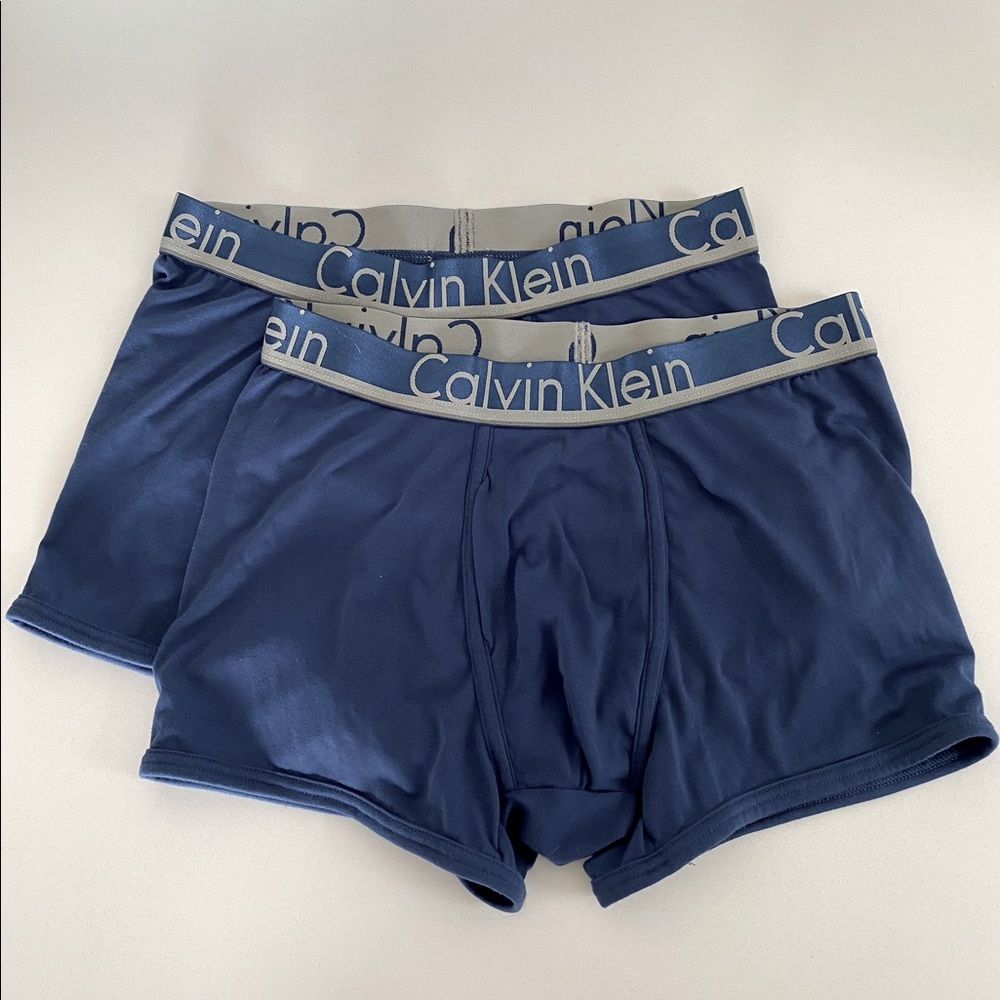 Calvin Klein Trunks in Blue (2 Pairs)
